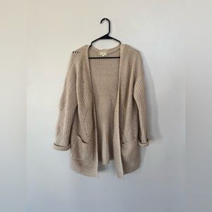 Women’s Oversized Cardigan